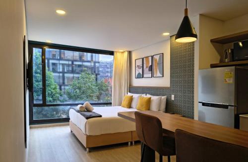 San Patricio Apartment | The Hood 102