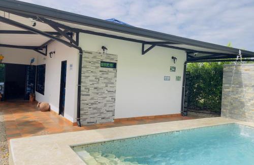 Monterrey Villa | La caɓaña