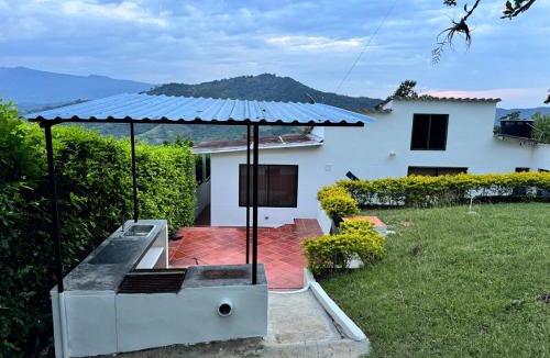 Apulo House | Hermosa casa privada con piscina infinita y WiFI