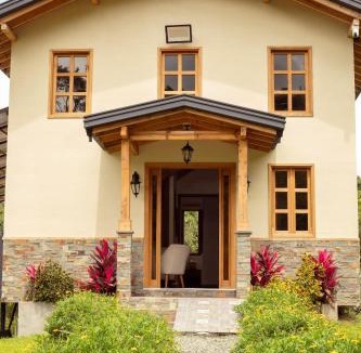 Jardin Ski Chalet | Cabaña Solara