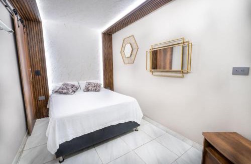 Zona Rosa Apartment | 5 Habitaciones con un Jacuzzi Privado