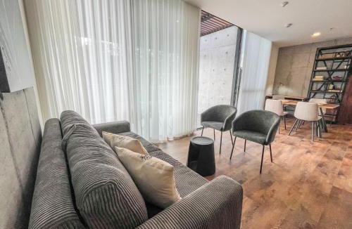 Retiro Apartment | Modern 2 Bedrooms Country Suite El Retiro Village