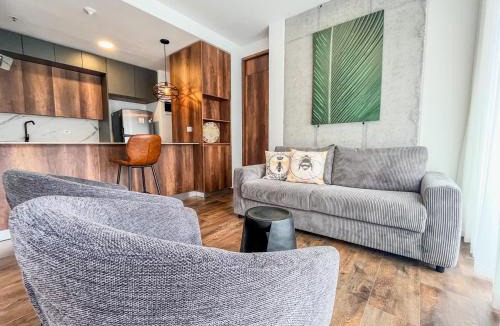 Retiro Apartment | Modern 2 Bedrooms Country Suite El Retiro Village