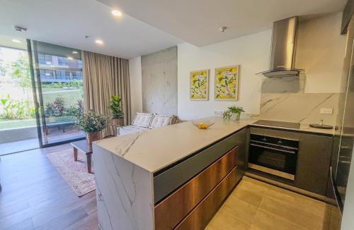 Retiro Apartment | Modern 1 Bedroom Country Suite El Retiro Village