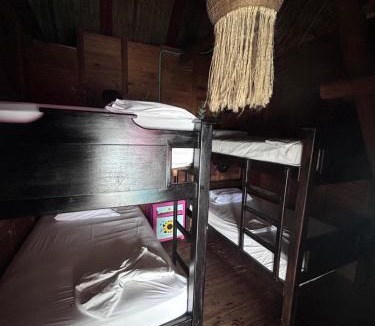 Isla Tintipan House | Casa en el agua