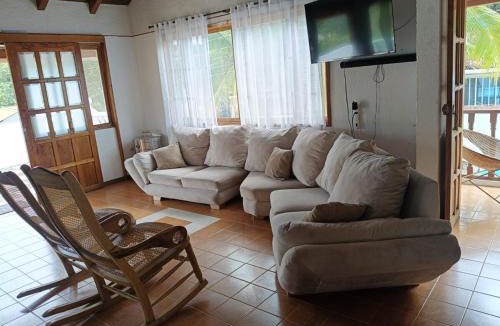 Melgar House | House with a private pool in Balcones del Sumapaz