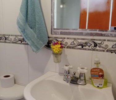Santa Ana House | Hostal Casalé Usaquén Embajada de Mexico