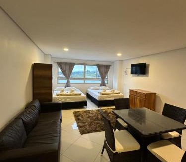 Guatape Hotel | Hotel Bahia Guatape