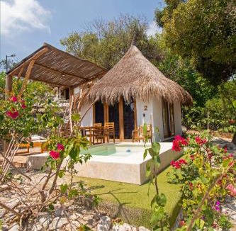 Tierra Bomba Island Hotel | AMALIFE Beach Club & Hotel
