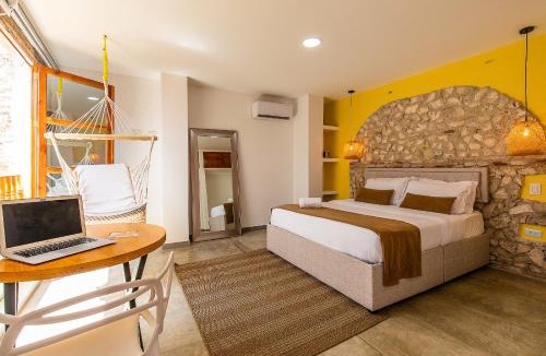 Cartagena Walled City House | House with Private Pool & Rooftop
