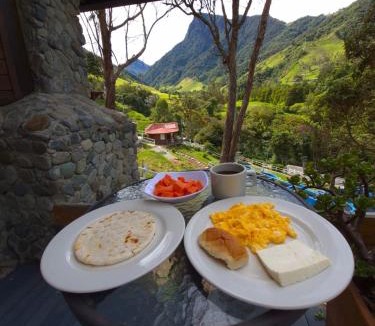 Salento Ski Chalet | Cabañas Valle del Cocora La Truchera