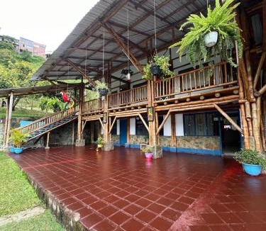Libano Hotel | HOTEL Parque recreacional EL LAGO LIBANO