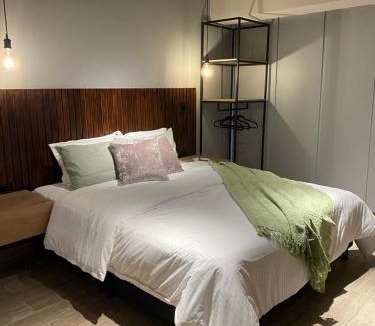 Estadio Villa | Boro House 6BR 4Jacuzzis in Laureles Medellin