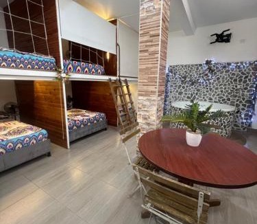 Utica House | Casa Hostel Utica Nature & Adventure