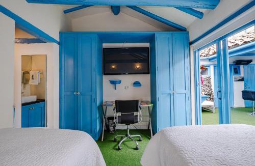 Old Town Bed & Breakfast | Casa azul