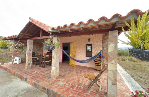 Aratoca House | Villa Campestre Los Girasoles