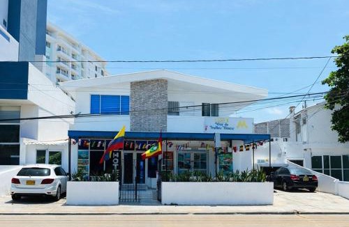 Urbanizacion Eliana Hotel | Mar de Indias House