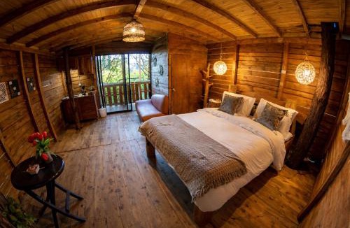 Copacabana Other | Refugio Natural - Guarne - Cabañas Ecológicas con Jacuzzi e hidromasaje