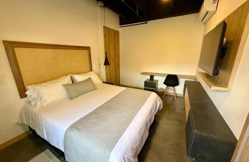 La Castellana Hotel | Akela Park Hotel