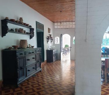 Pereira House | Historic and colonial house - La Marina