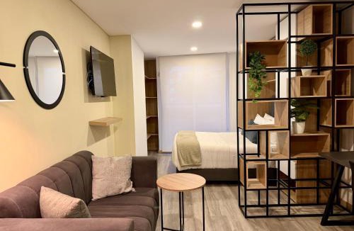 Zona Rosa Apartment | Modern Loft in 85st near Andino