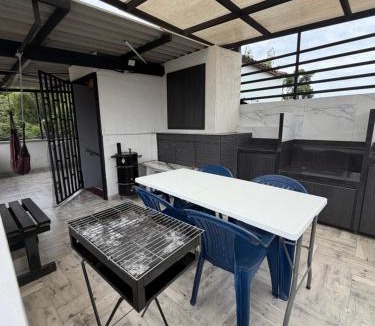 Armenia House | Casa Angel