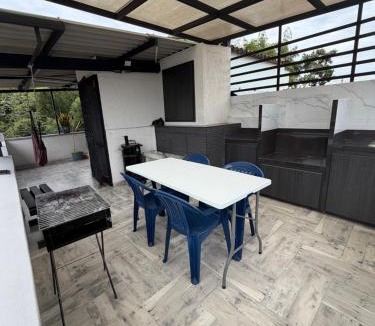 Armenia House | Casa Angel