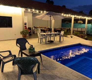 La Mesa Hotel | Hotel restaurante hortencia