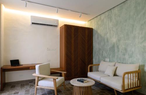 Cartagena Walled City Hotel | Hotel Voilá Pedregal By Huespedia