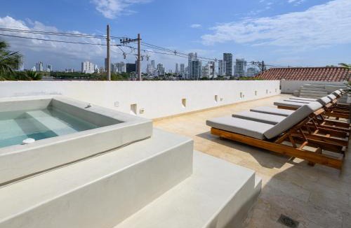 Cartagena Walled City Hotel | Hotel Voilá Pedregal By Huespedia