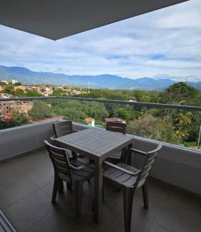 Santa Fe de Antioquia Apartment | Relájate y Disfruta, Apartamento con Piscina, Tobogán y Vista Espectacular en Santa Fé de Antioquia