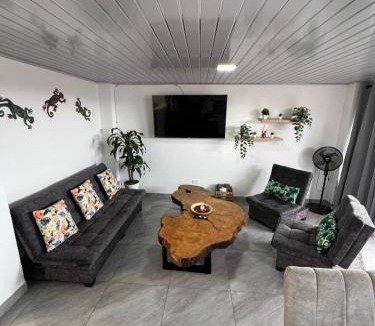 Armenia House | Casa Hotel Anturio