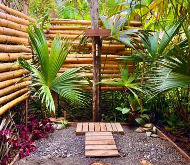 Nuqui Cabin | Casa Caimito