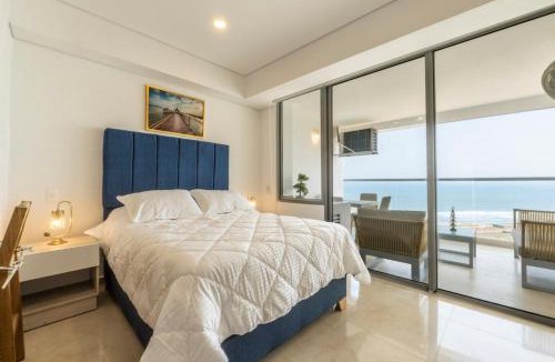 Urbanizacion Eliana Apartment | CB Lujoso Apartasuit -Vista al mar-linda piscina-cerca al Aeropuerto
