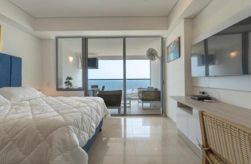 Urbanizacion Eliana Apartment | CB Lujoso Apartasuit -Vista al mar-linda piscina-cerca al Aeropuerto