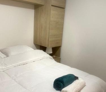 Engativa House | Casa de huéspedes aeropuerto CAS