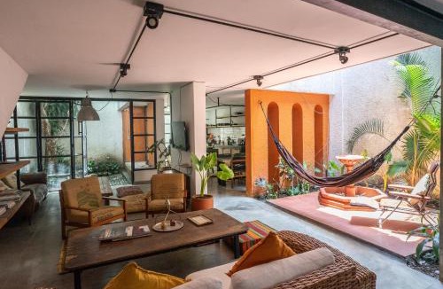 La America Villa | Colonial Villa in Laureles, Unique&Special House