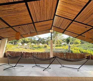 Villeta Hotel | Wayma House