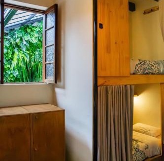La Candelaria Hostel | The Cranky Croc Hostel