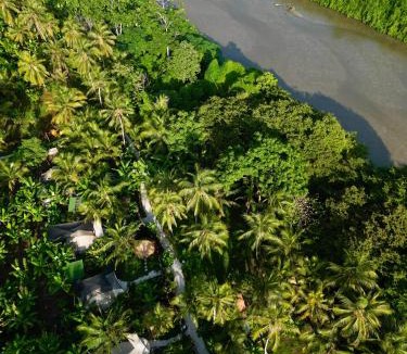 Los Naranjos Hotel | Nómada Tayrona - Riverside Suites
