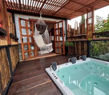 El Penol Ski Chalet | Glamping Montesereno