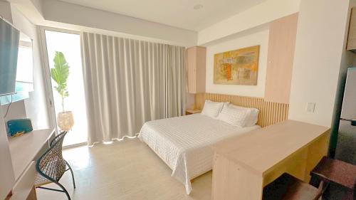 Urbanizacion Eliana Apartment | Charming Oceanfront Apartment with Balcony and Panoramic view, Cartagena Colombia