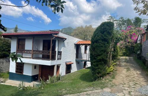 Jardin Apartment | Apartamento Campestre 201