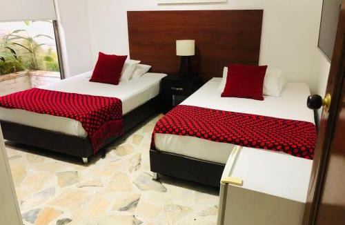 Ciudad Jardin Bed & Breakfast | Casa Jardin del Lago