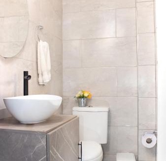 Calle 26 Apartment | Garden's Aparta hotel