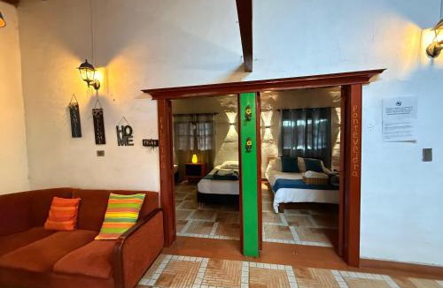 Jardin House | Galicia, cabaña junto a un bosque y a Cascada