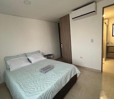 Canapote Apartment | Apartment 5 minutes from the Airport, Sea and Center