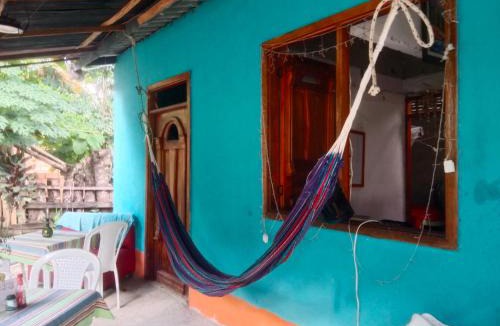 Capurgana House | Hostal el Profe