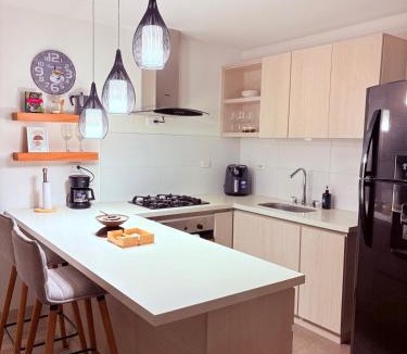 Manizales Apartment | Apartamento moderno con balcón y vista a la ciudad cerca al mall plaza