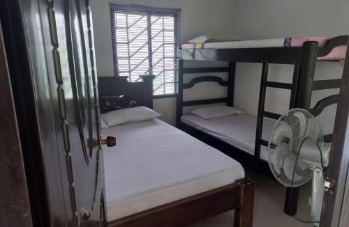 Rivera House | Finca Privada con Piscina Natural y ambiente ecologico cerca de Neiva